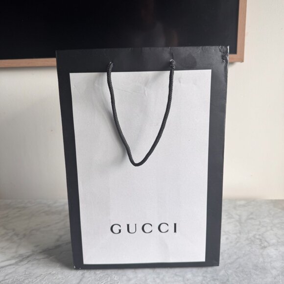 WOMENS 36 1/2 - GUCCI HORESEBIT VELVET LOAFER - Worn Once - Picture 9 of 14